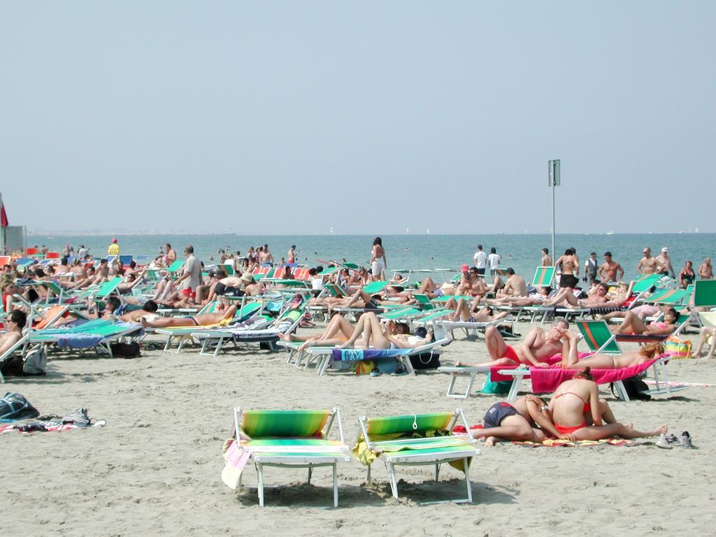 Appartamento Guido Reni Lido di Spina Exterior foto